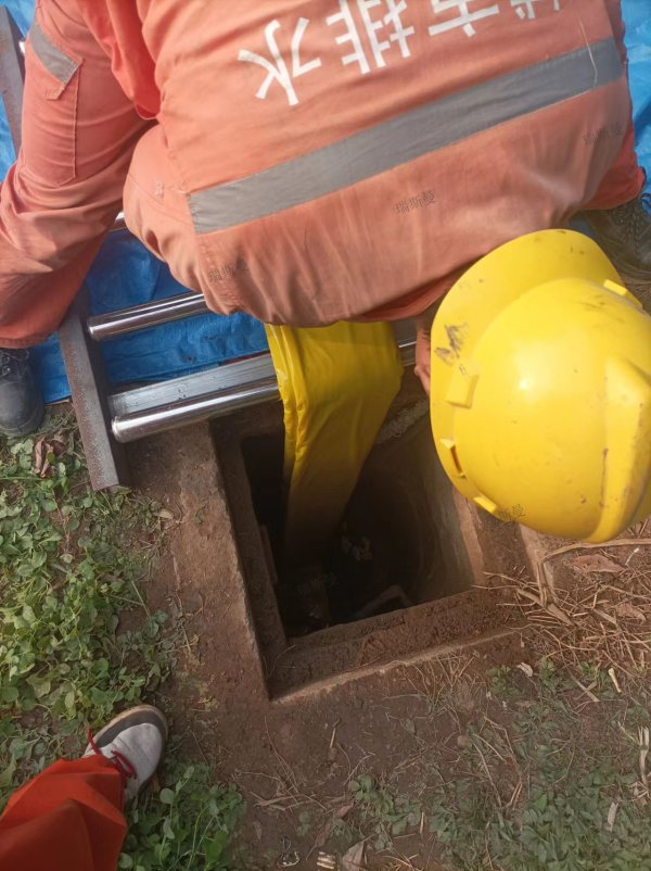 瑞斯曼新材料施工現場